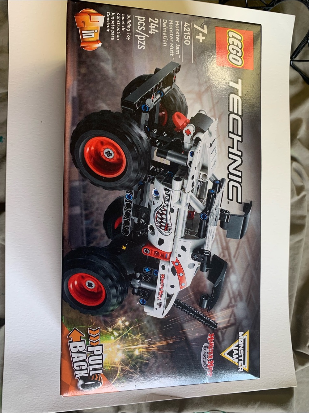 LEGO TECHNIC 42150  Monster Jam Monster Mutt Dalmatian  NEW BOX DAMAGE box